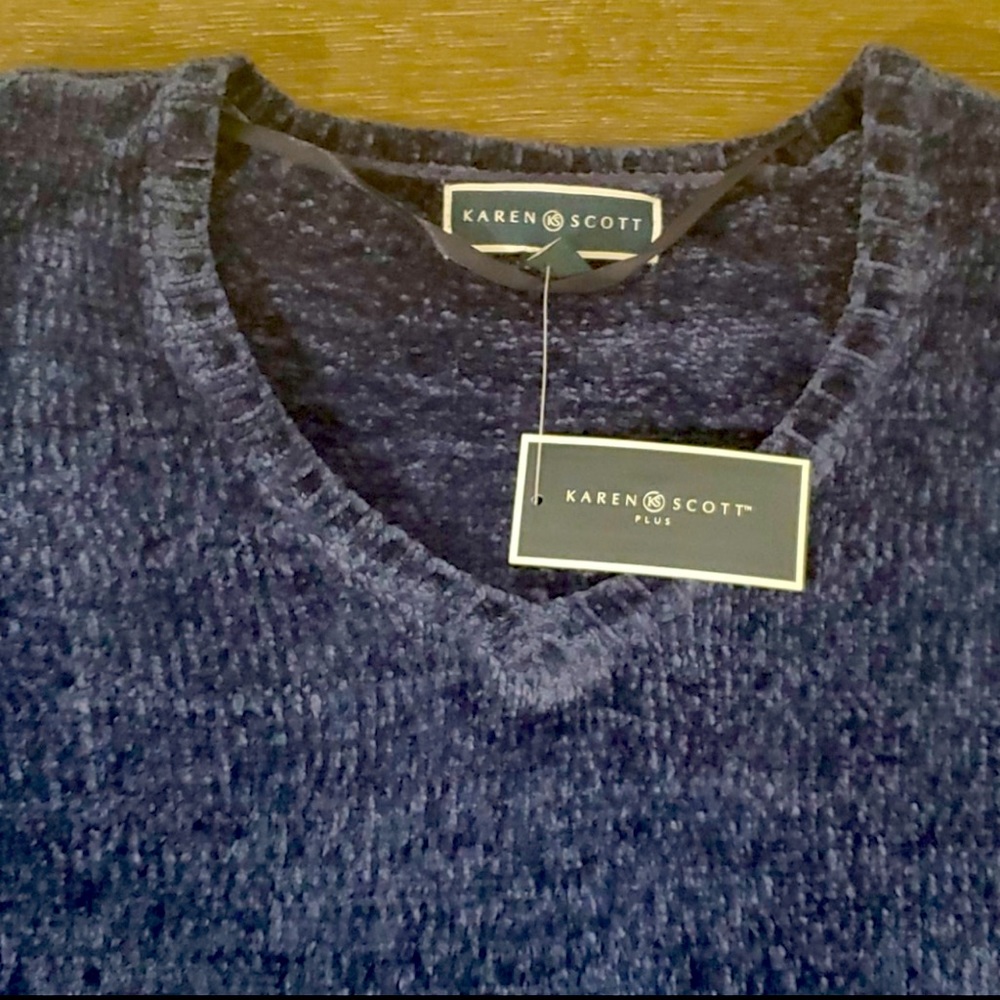 NEW W/TAGS - Karen Scott Navy V-Neck Plus Sweater - Picture 6 of 6